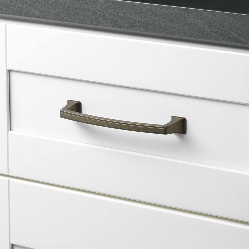 Deco Center to Center Arch Pull