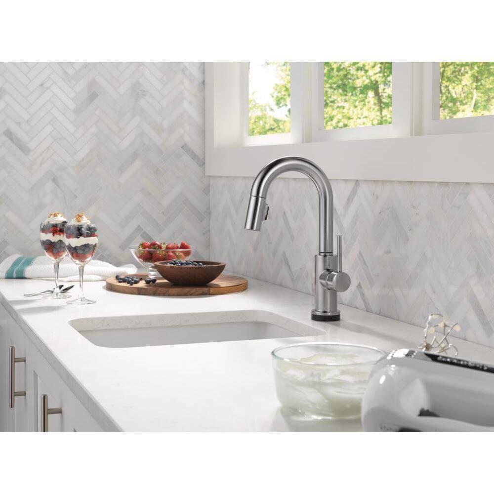 Trinsic Pull Down Touch Bar Faucet