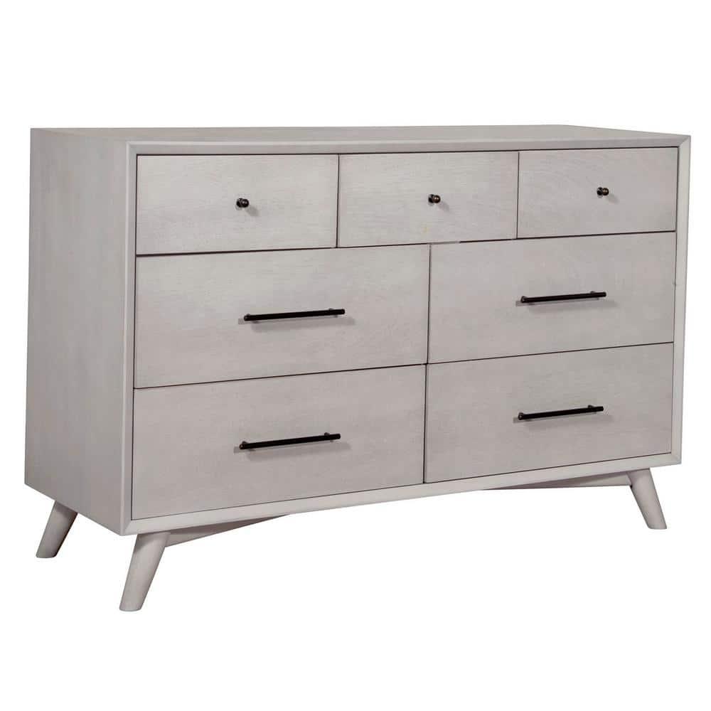 Williams 7-Drawer Dresser