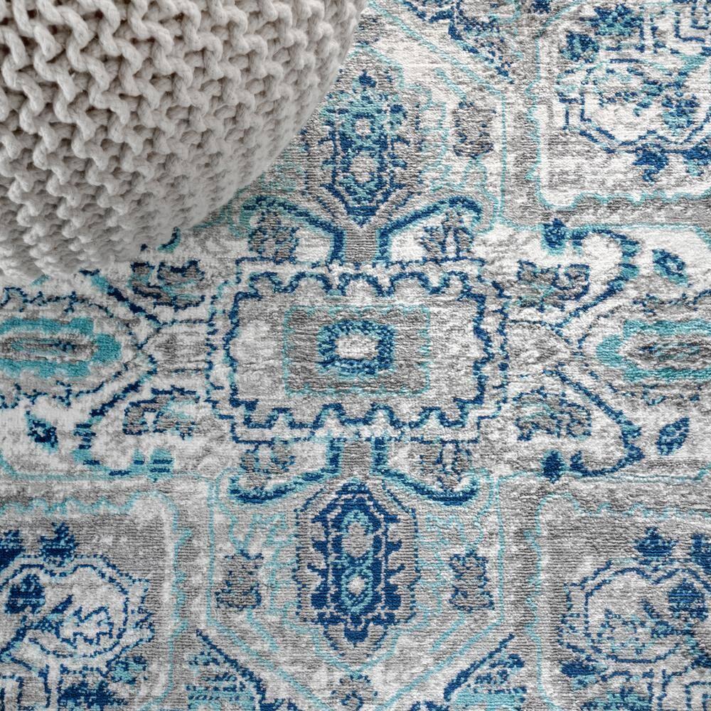 5'x5' Modern Persian Vintage Medallion Area Rug, Light Grey/Blue - JONATHAN Y
