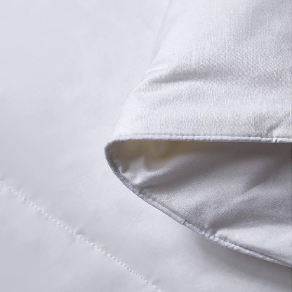 Beautyrest Beautyrest All Season Down and Feather Comforter - All Seasons