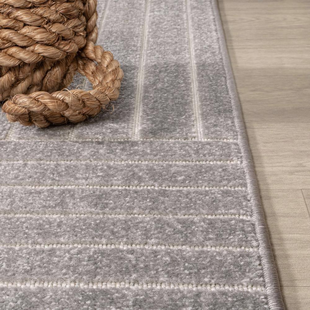 JONATHAN Y Odense High-Low Minimalist Angle Geometric Gray/Ivory 4 ft. x 6 ft. Indoor/Outdoor Area Rug