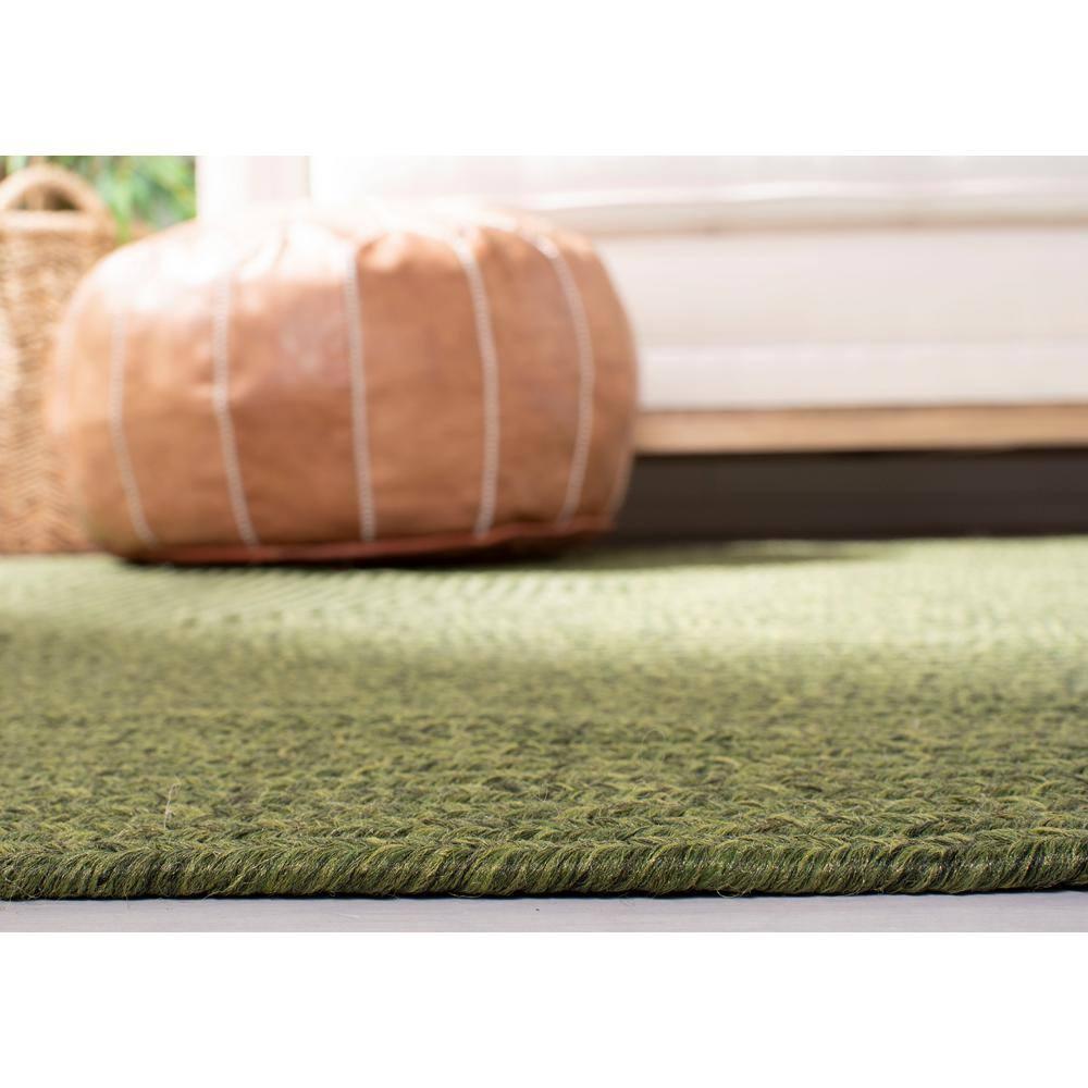 Braided BRD315 Hand Woven Area Rug - Green - 3'x5' - Safavieh.