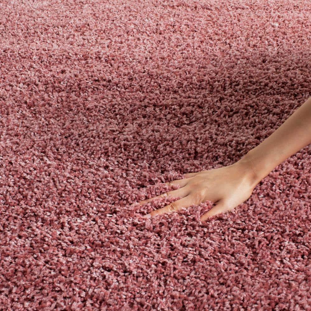 Shag SG151 Power Loomed Accent Rug - Rose - 2'3"x5' - Safavieh.