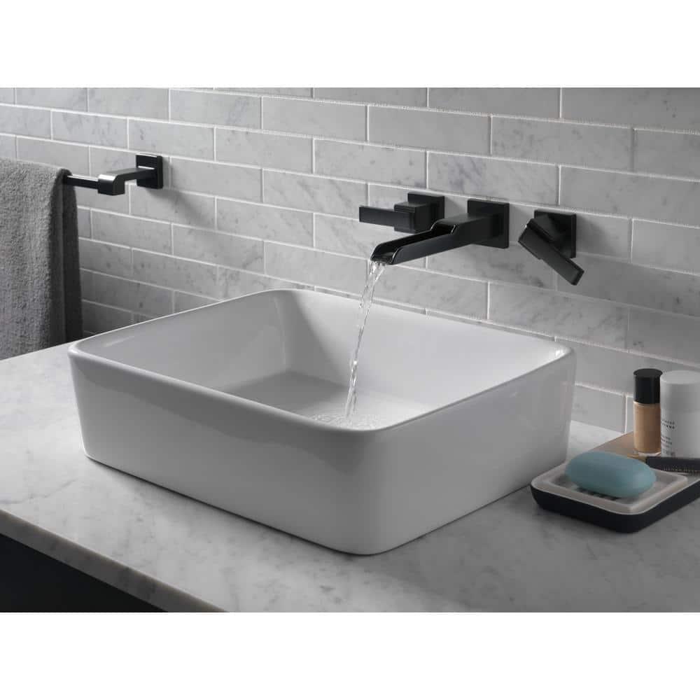 Ara Wall Mounted Bathroom Faucet