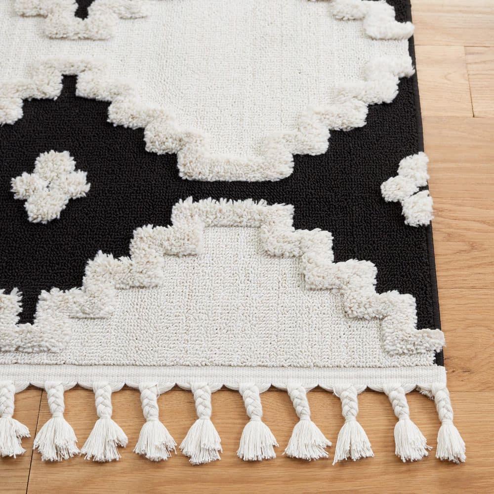 Marrakesh MRK532 Power Loomed Area Rug - Ivory/Anthracite - 5'3"x7'6" - Safavieh.