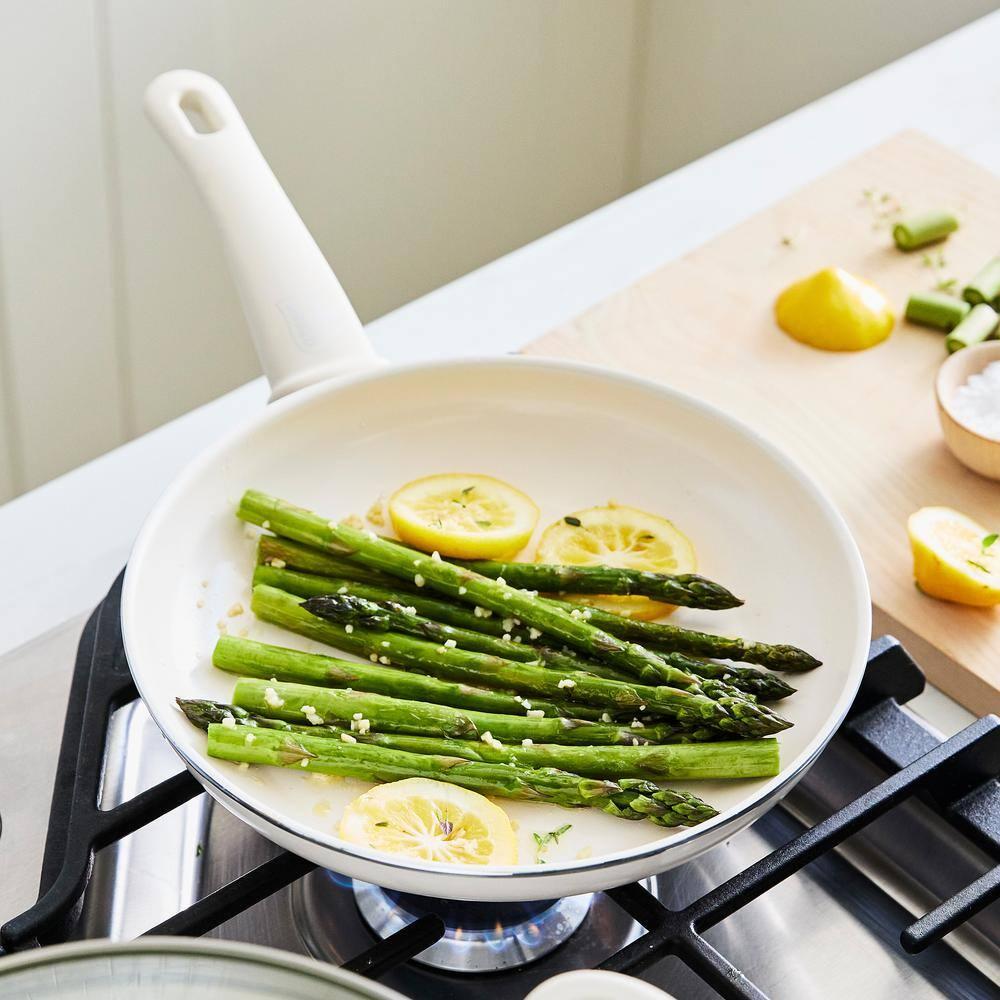 Soft Grip 16-Piece Aluminum Healthy Ceramic Nonstick Cookware Set in Cream
