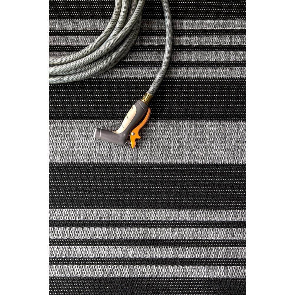 nuLOOM 3' x 5' Outdoor Performance Area Rug, OEKO-TEX Certified, Weather Resistant, High Traffic, Patio, Balcony, Outside, Robin Grey