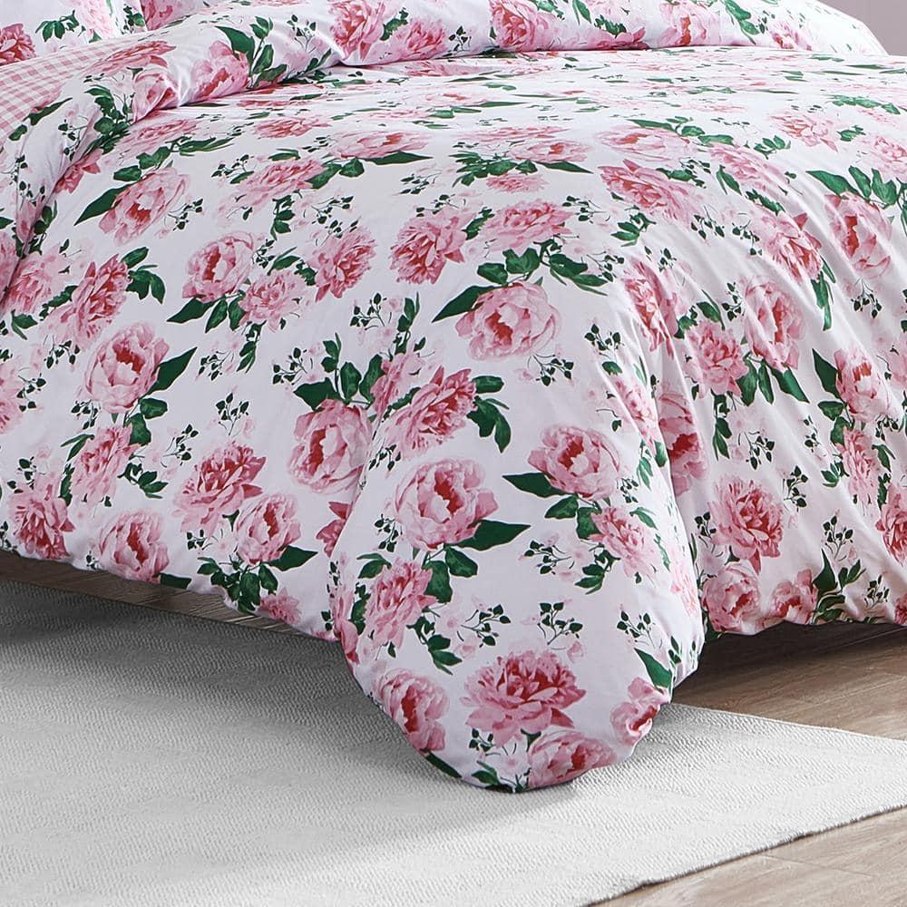 Betsey Johnson Betsey Johnson Blooming Roses Reversible Pink Duvet Cover Set