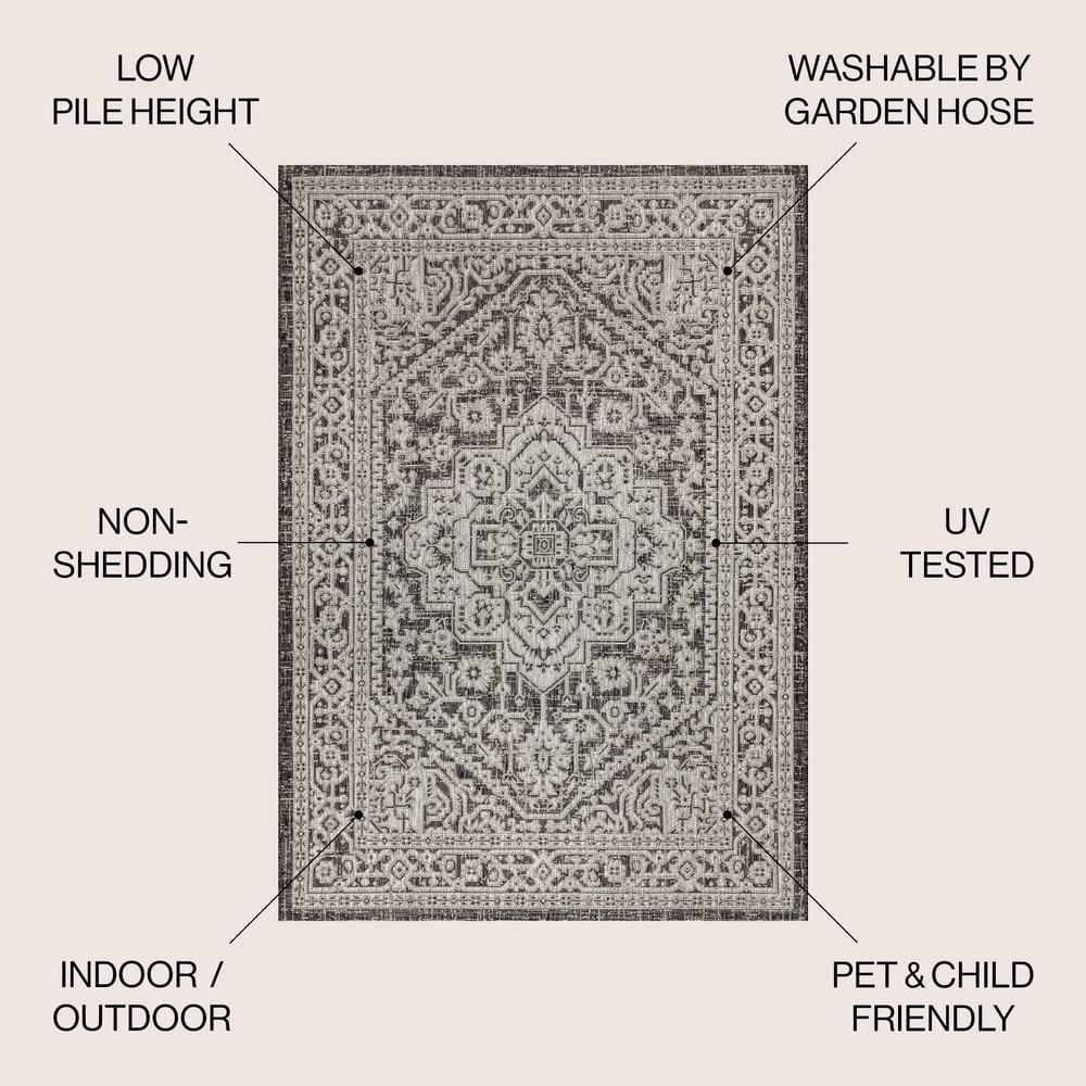 3'x5' Sinjuri Medallion Textured Weave Indoor/Outdoor Area Rug, Gray/Black - JONATHAN Y