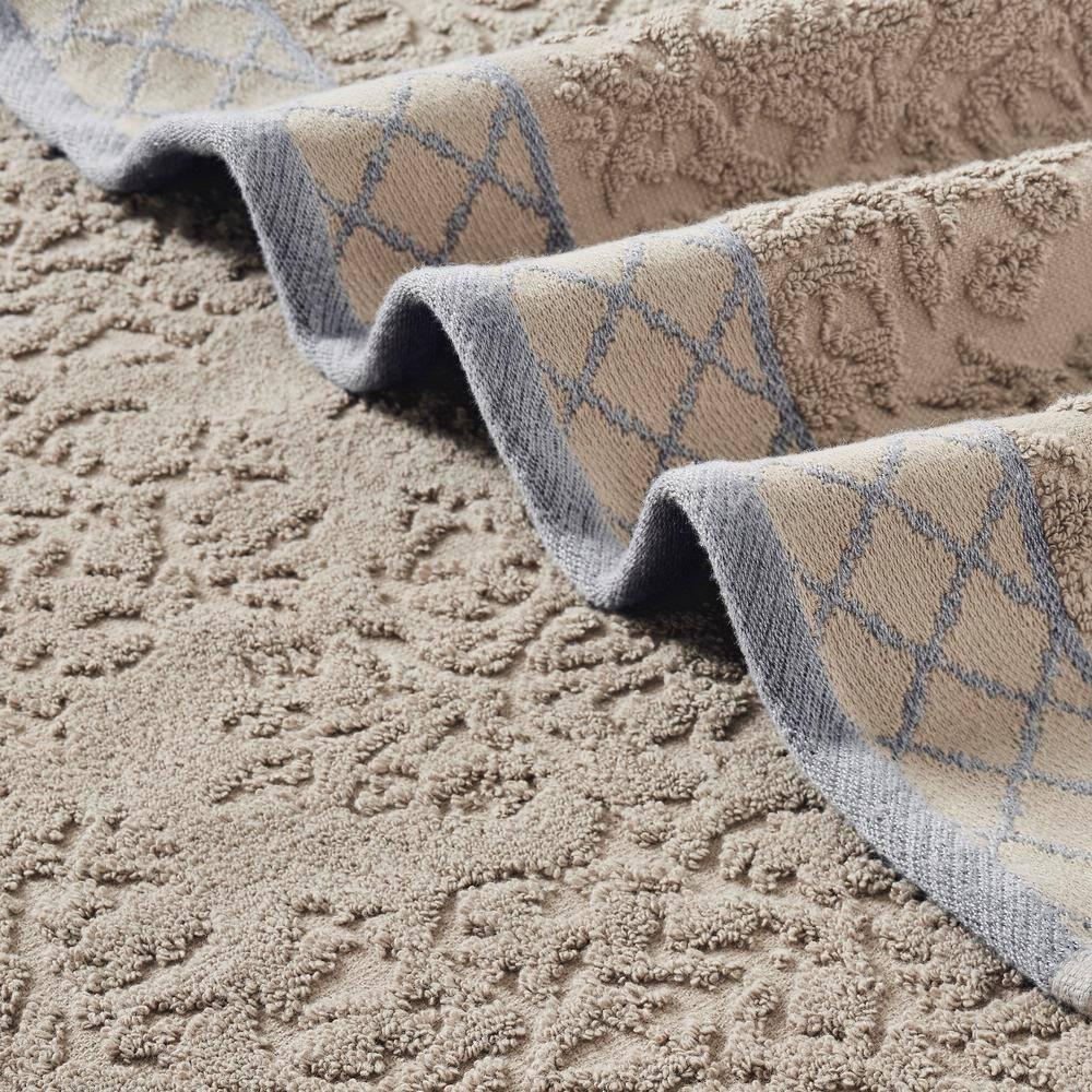 Modern Threads Modern Threads 6-Piece Damask Jacquard/Solid Ultra Soft 550GSM 100% Combed Cotton Towel Set with Embellished Borders