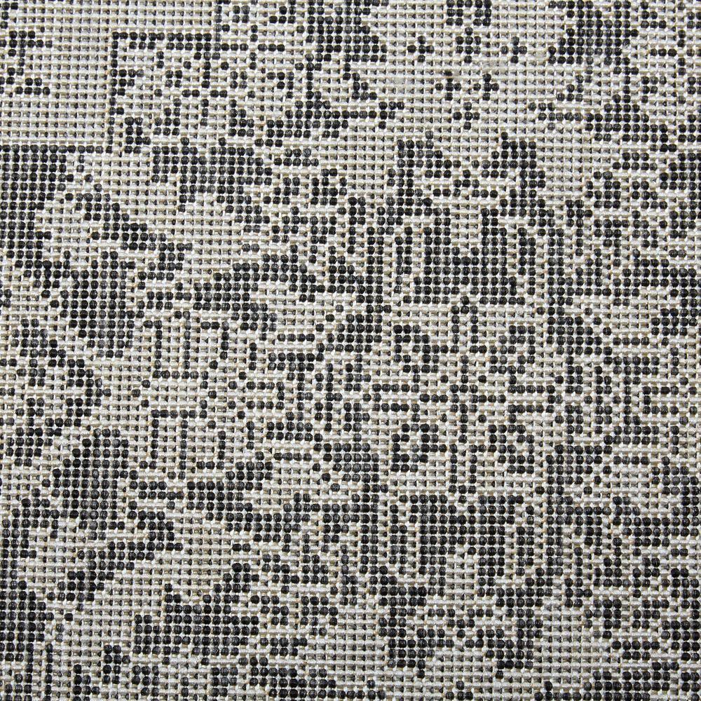 Nicole Miller New York Patio Country Dahlia Medallion Indoor/Outdoor Area Rug Grey/Black