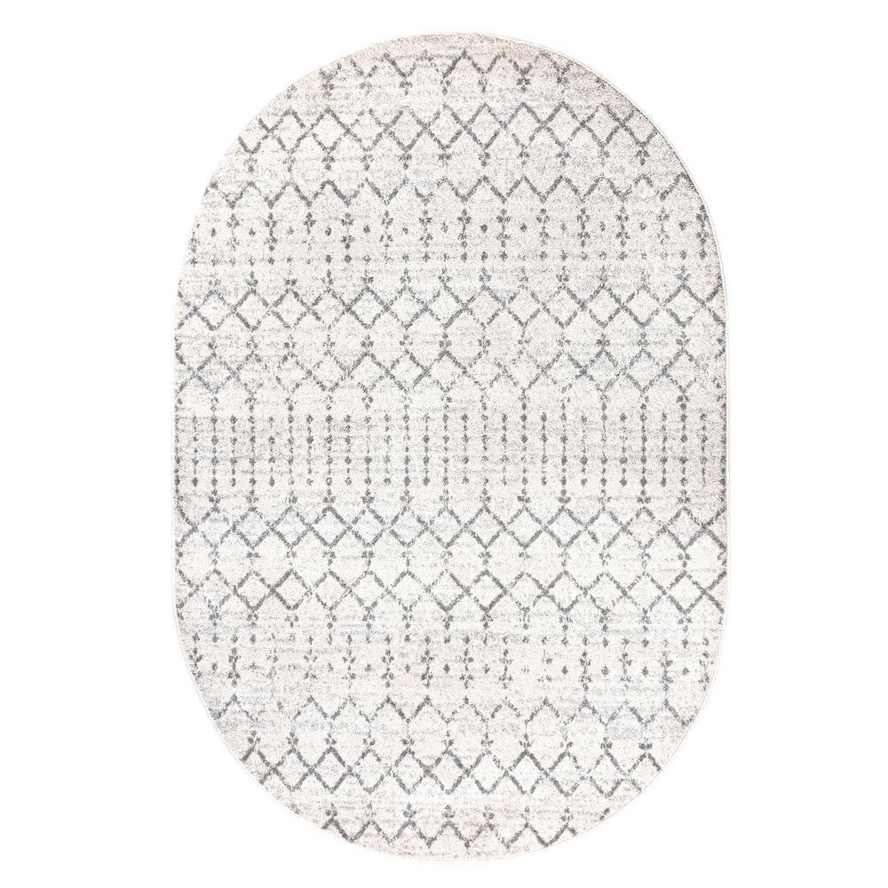 4'x6'Oval Moroccan HYPE Boho Vintage Diamond Area Rug, Cream/Gray - JONATHAN Y