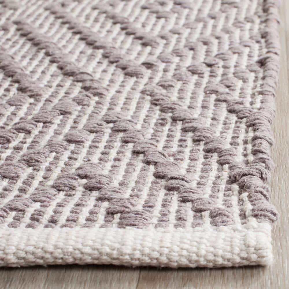 Montauk MTK811 Hand Woven Indoor Area Rug - Grey/Ivory - 5'x8' - Safavieh.