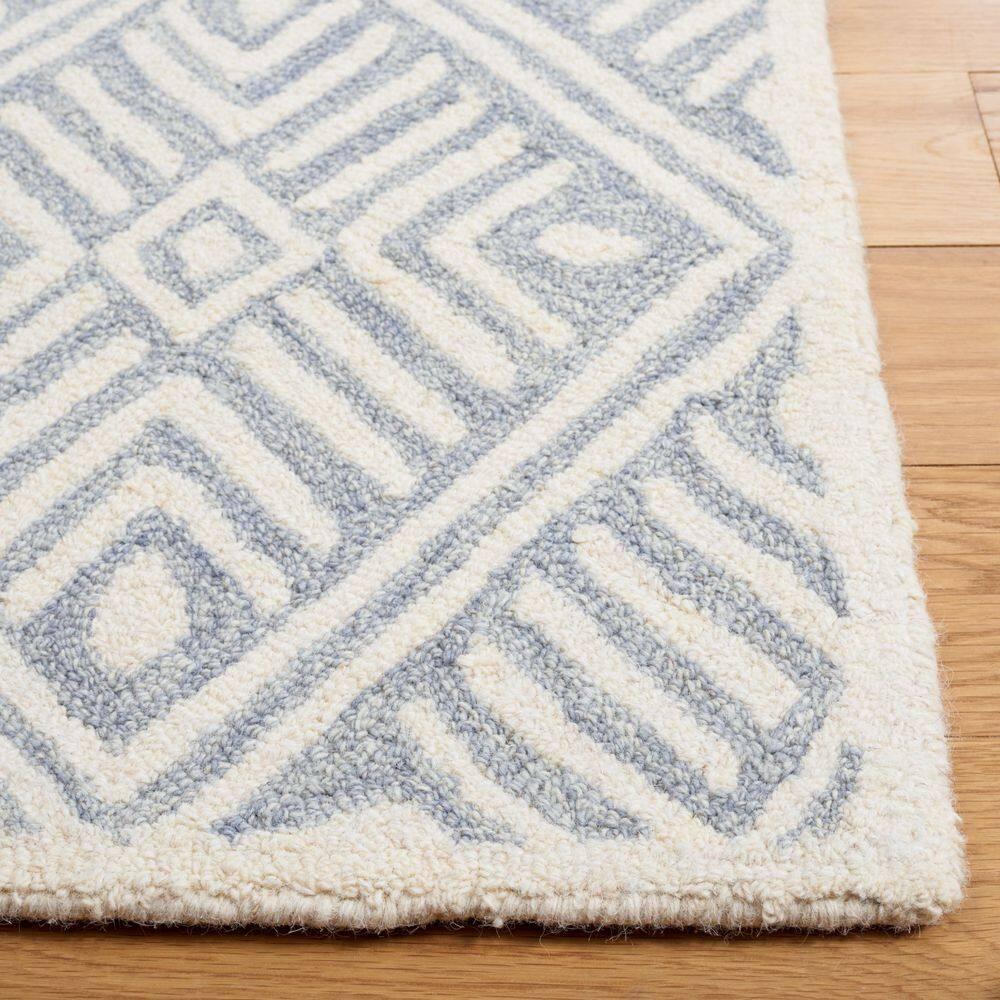 Micro-Loop MLP262 Hand Tufted Accent Rug - Grey/Ivory - 2'6"x4' - Safavieh.