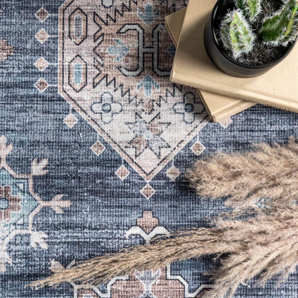 Nuloom Finley Medallion 5x8 Machine Washable Indoor Area Rug for Living Room Bedroom Dining Room Kitchen, Blue/Grey