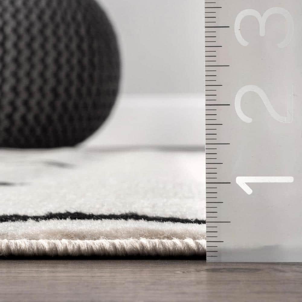 Gray 8' x 10' Rectangular Stain-Resistant Synthetic Area Rug