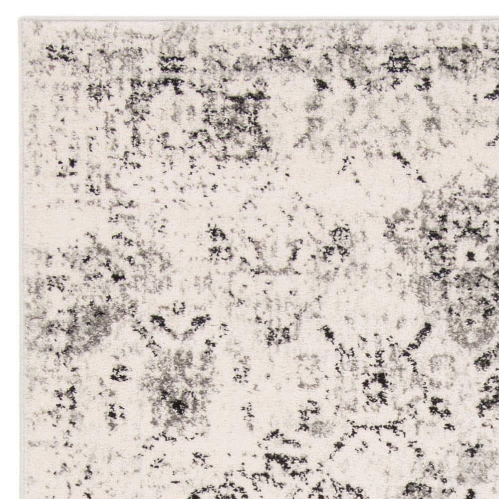 Madison MAD611 Power Loomed Indoor Area Rug - Silver/Grey - 6'7"x9'2" - Safavieh