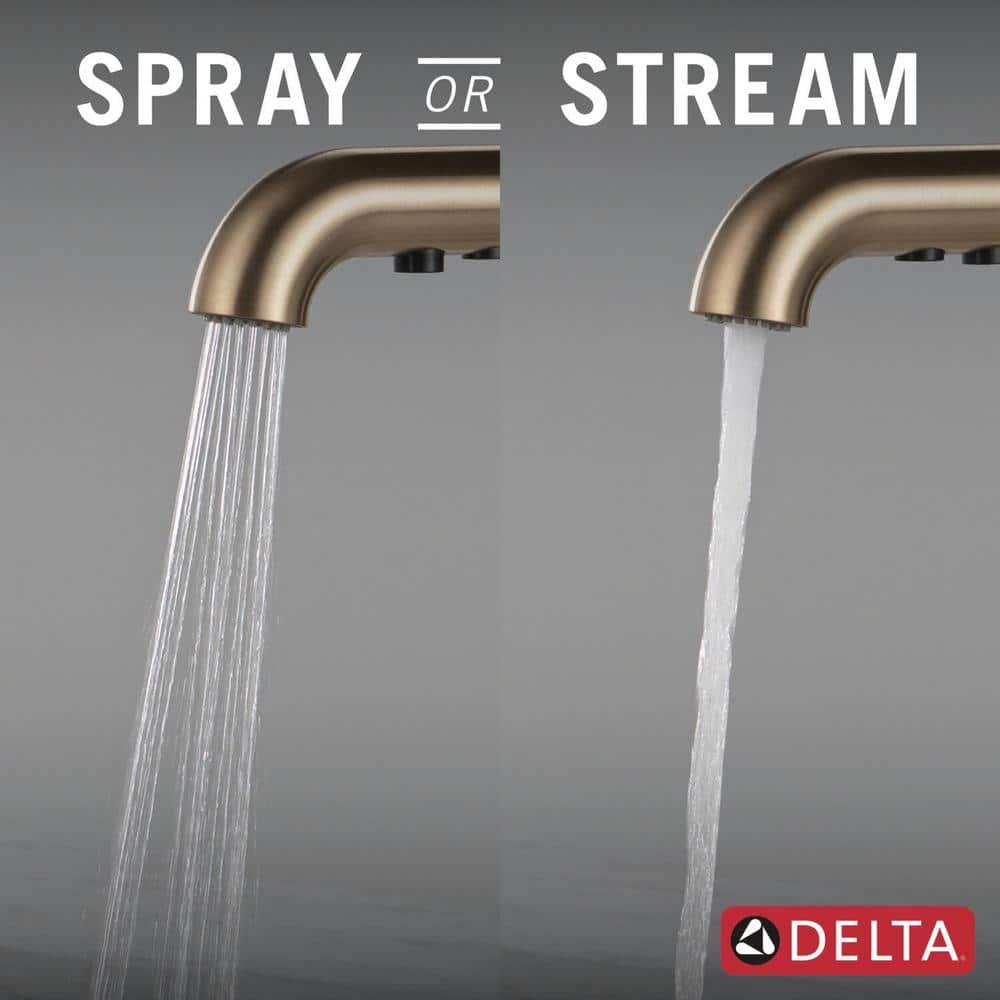 Delta Almari Pull-Out Sprayer Kitchen Faucet, Single Handle Kitchen Sink Faucet 16943-CZ-DST