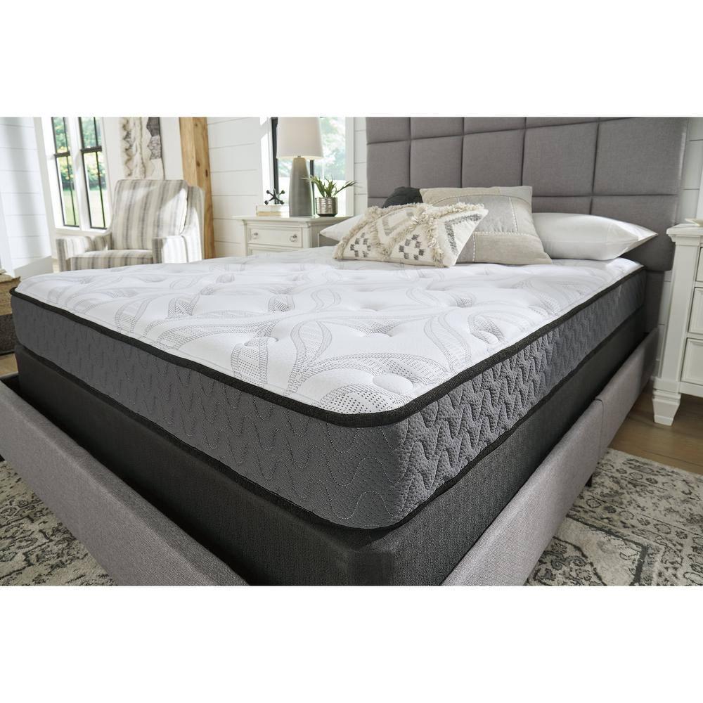 Signature Design by Ashley Serena 8" Firm Mattress