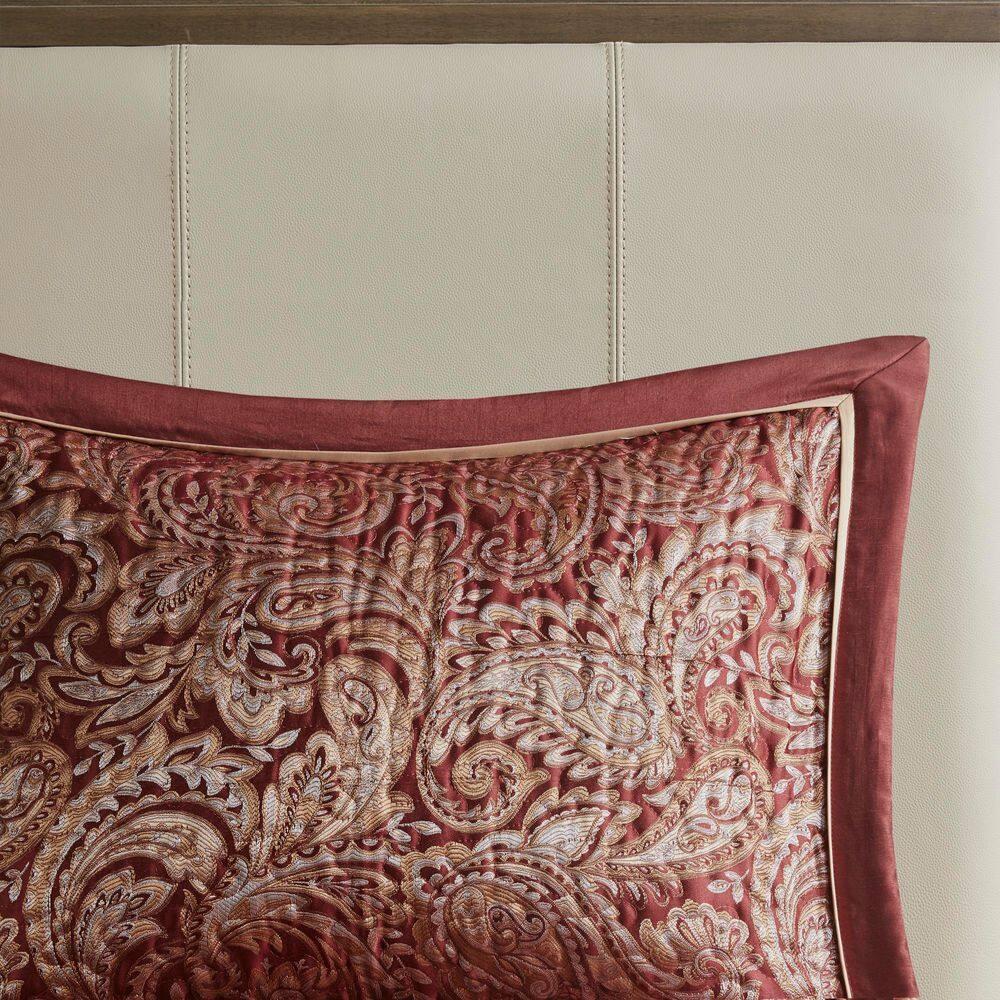 Madison Park Aubrey 5 Piece Jacquard Bedspread Set with Throw Pillows