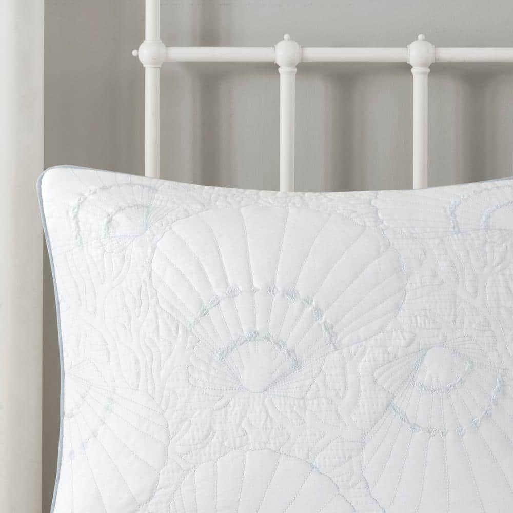 Harbor House Crystal Beach White Cotton Coastal Comforter Set