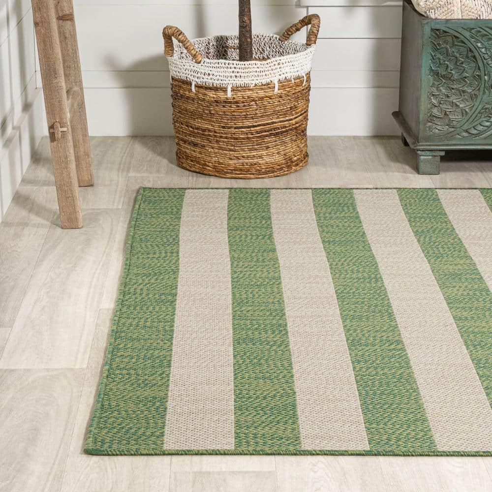 4' x 6' Negril Two-Tone Wide Stripe Indoor/Outdoor Area Rug, Green/Cream - JONATHAN Y