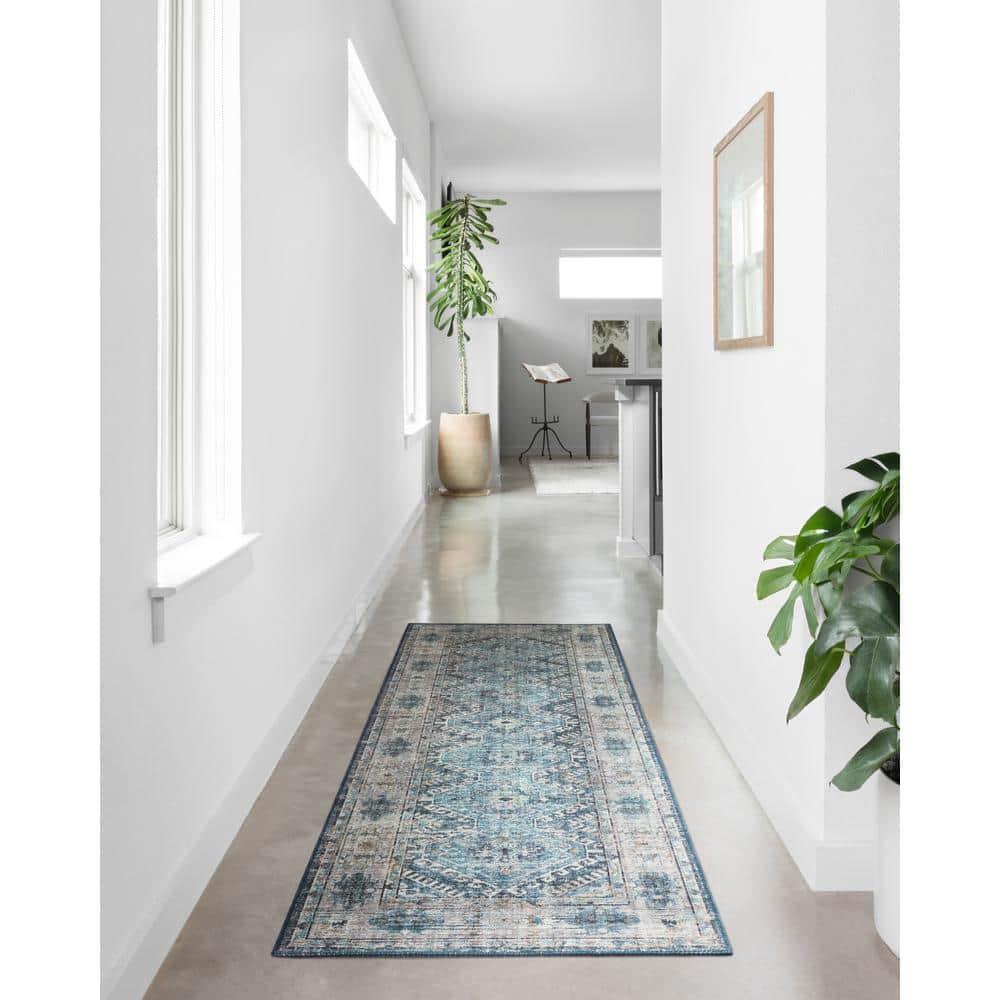 Denim and Natural Easy-Care Wool Blend 2' x 5' Area Rug