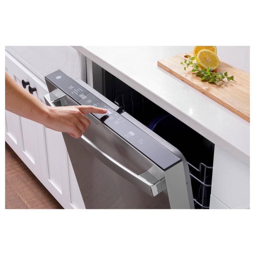 GE® Top Control with Plastic Interior Dishwasher with Sanitize Cycle & Dry Boost