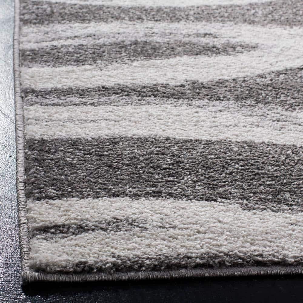 Adirondack ADR125 Machine Made Indoor Area Rug - Charcoal/Ivory - 6'x9' - Safavieh