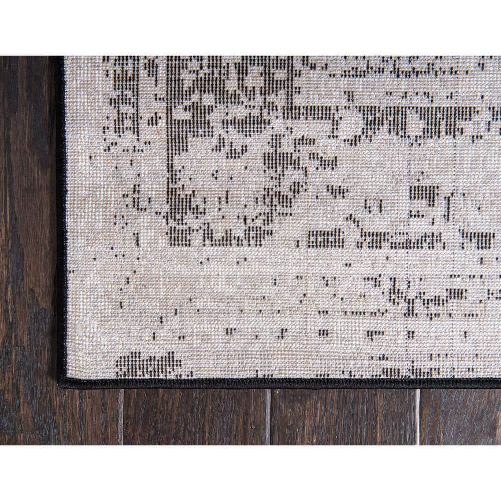 Unique Loom Sofia Salle Garnier Area Rug