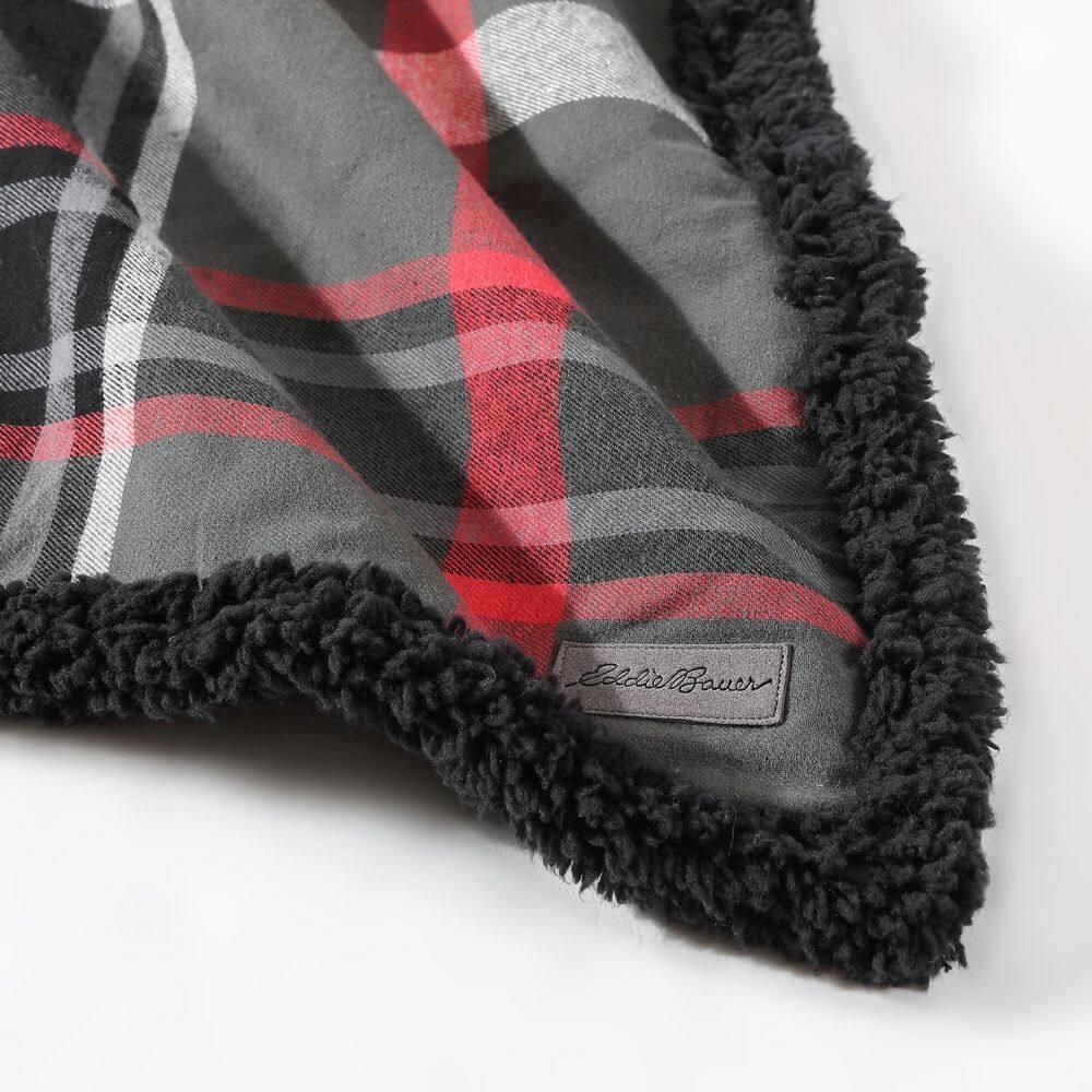 Eddie Bauer Eddie Bauer Printed Flannel/Sherpa Throw Blankets