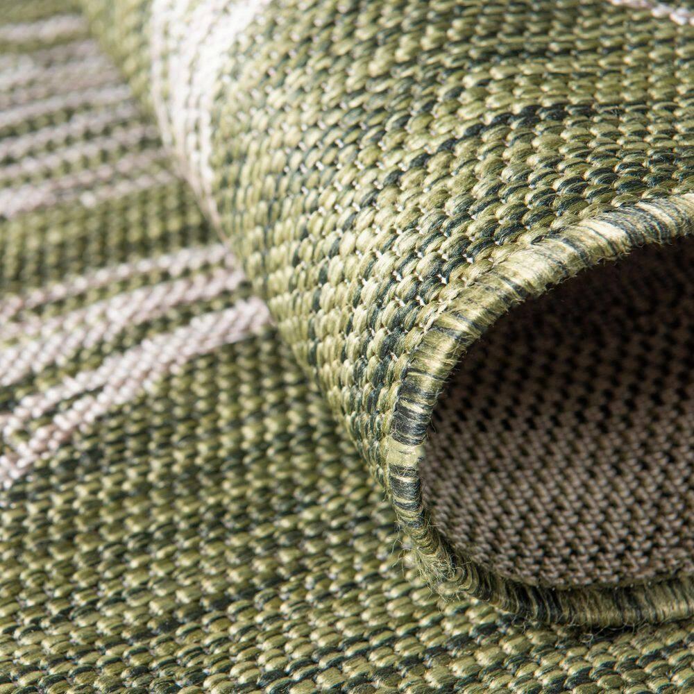 Unique Loom 5' 1 x 8' 0 Rectangle Indoor/Outdoor Botanical Green Area Rug