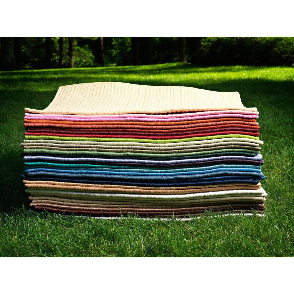 Colonial Mills Simply Home Solid Area Rug - Sangria 2'x3'
