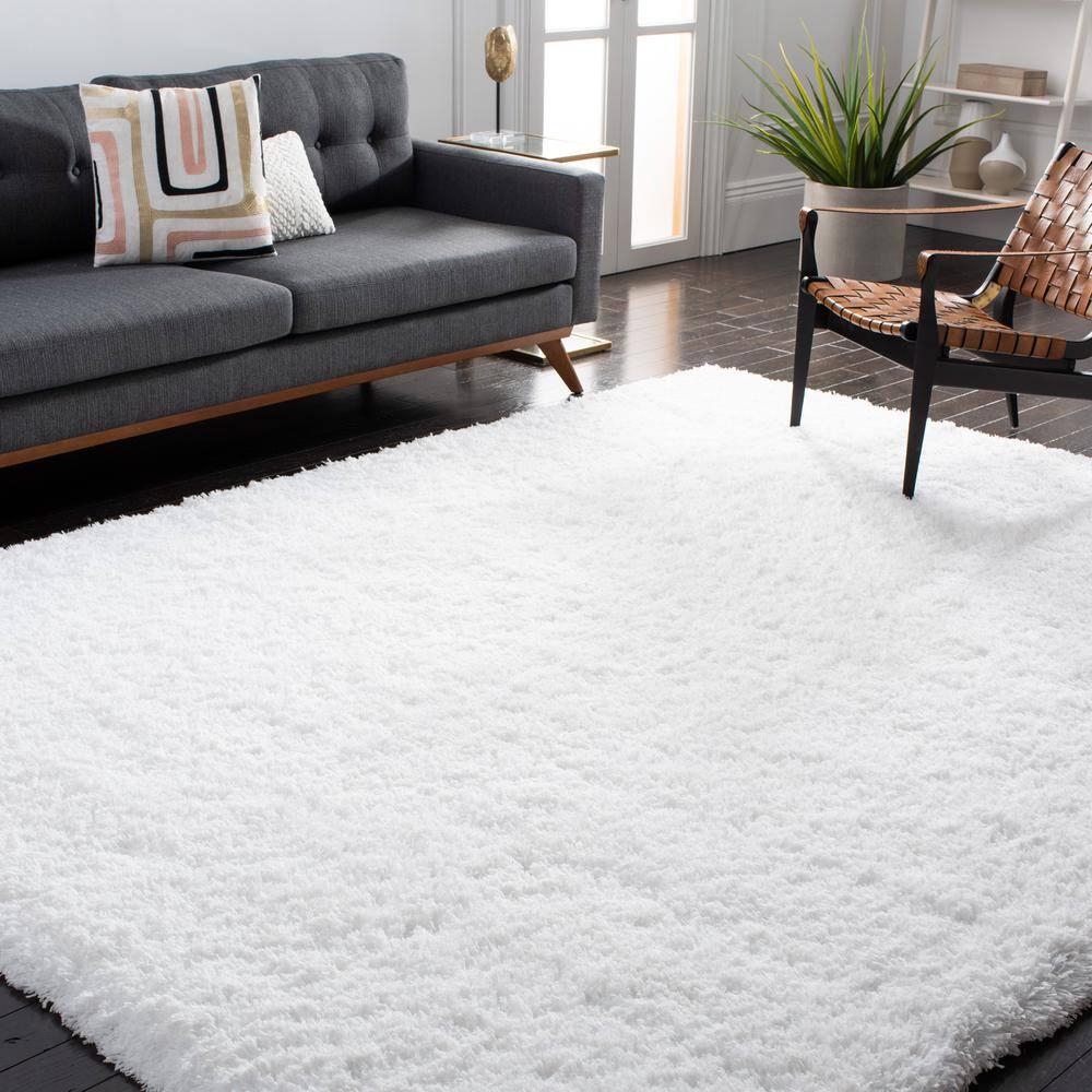 Polar Shag PSG800 Power Loomed Indoor Area Rug - 8'x10' - White - Safavieh