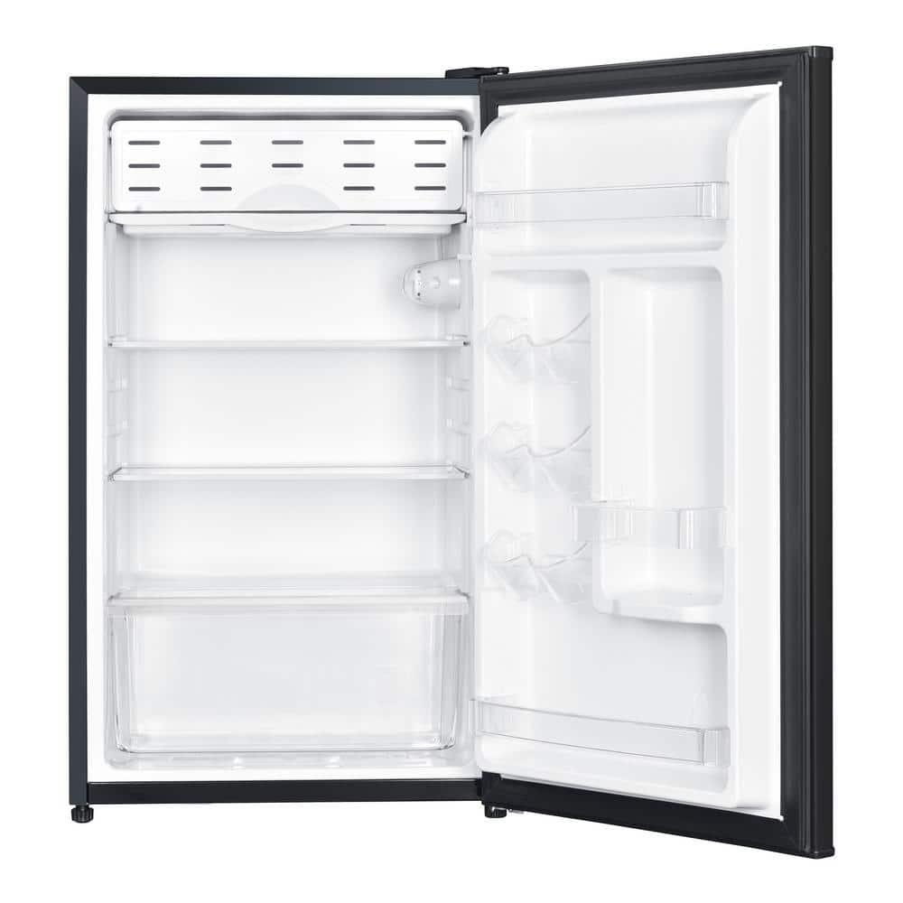 Magic Chef Magic Chef 4.4-cu. ft. Mini Refrigerator with Freezer Compartment