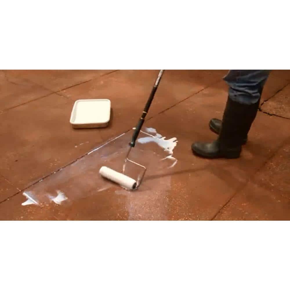 1587732 WETLOOK HIGLOSS SEALR 1G Quikrete Wet Look Gloss Clear Concrete Sealer 1 gal