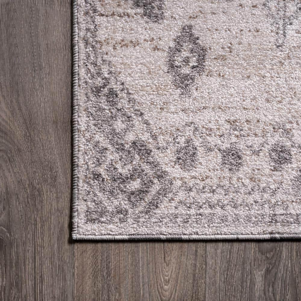 3'x5' Idris  Diamond Geometric Area Rug, Gray/Beige - JONATHAN Y