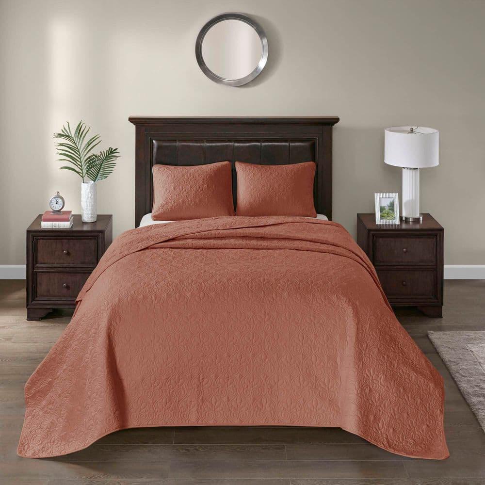 Quebec Reversible Bedspread Set