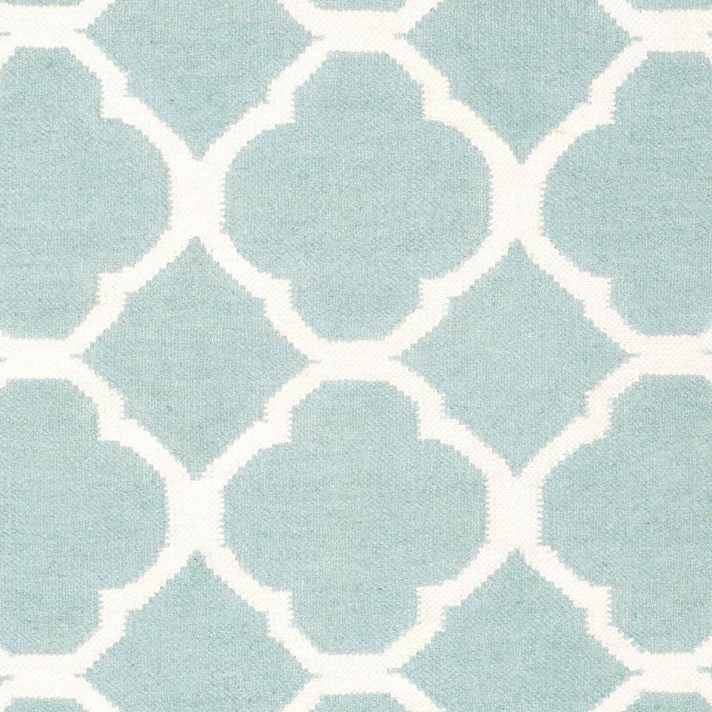 Dhurries DHU627 Hand Woven Accent Rug - Blue/Ivory - 2'6"x4' - Safavieh.