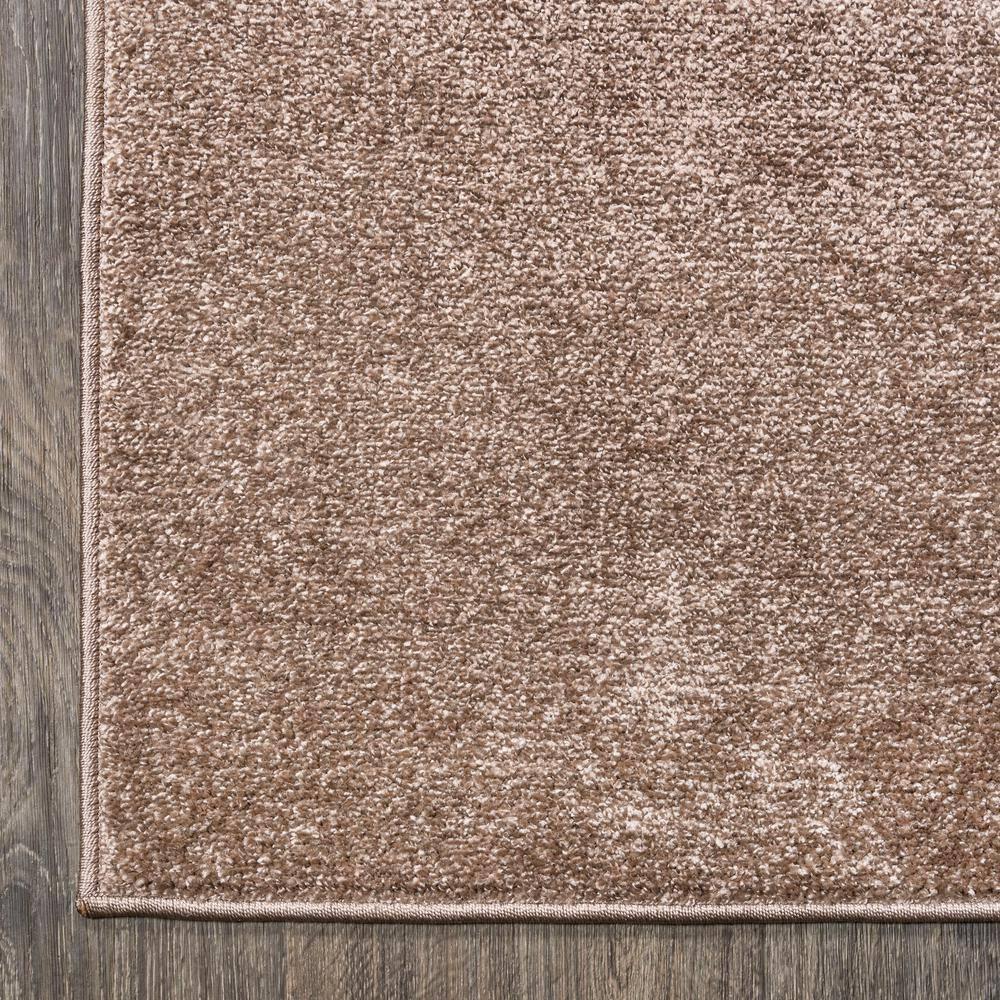 5'x8' Haze Solid Low-Pile Area Rug, Brown - JONATHAN Y