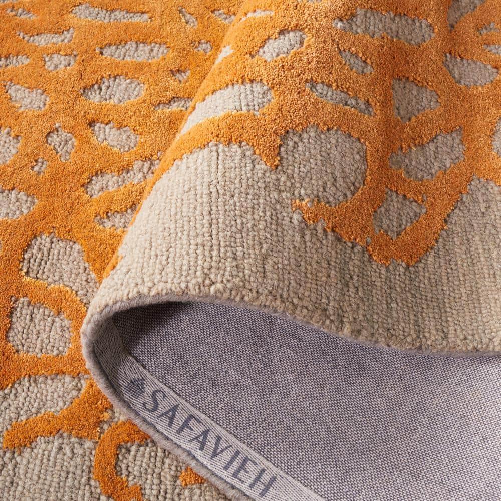 Blossom BLM695 Hand Hooked Indoor Area Rug - Grey/Orange - 6' Round - Safavieh