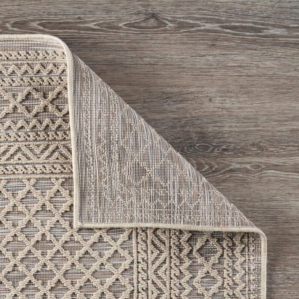 LR Home Reese 5' x 7', Gray Trellis Fade, Stain, and Moisture Resistant Indoor/Outdoor Area Rug