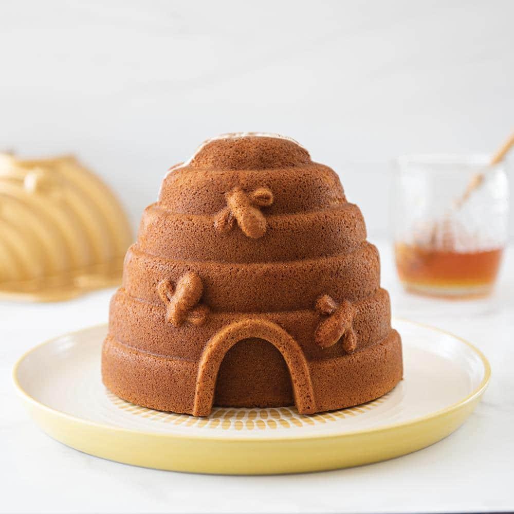 Nordic Ware Beehive Cake Pan