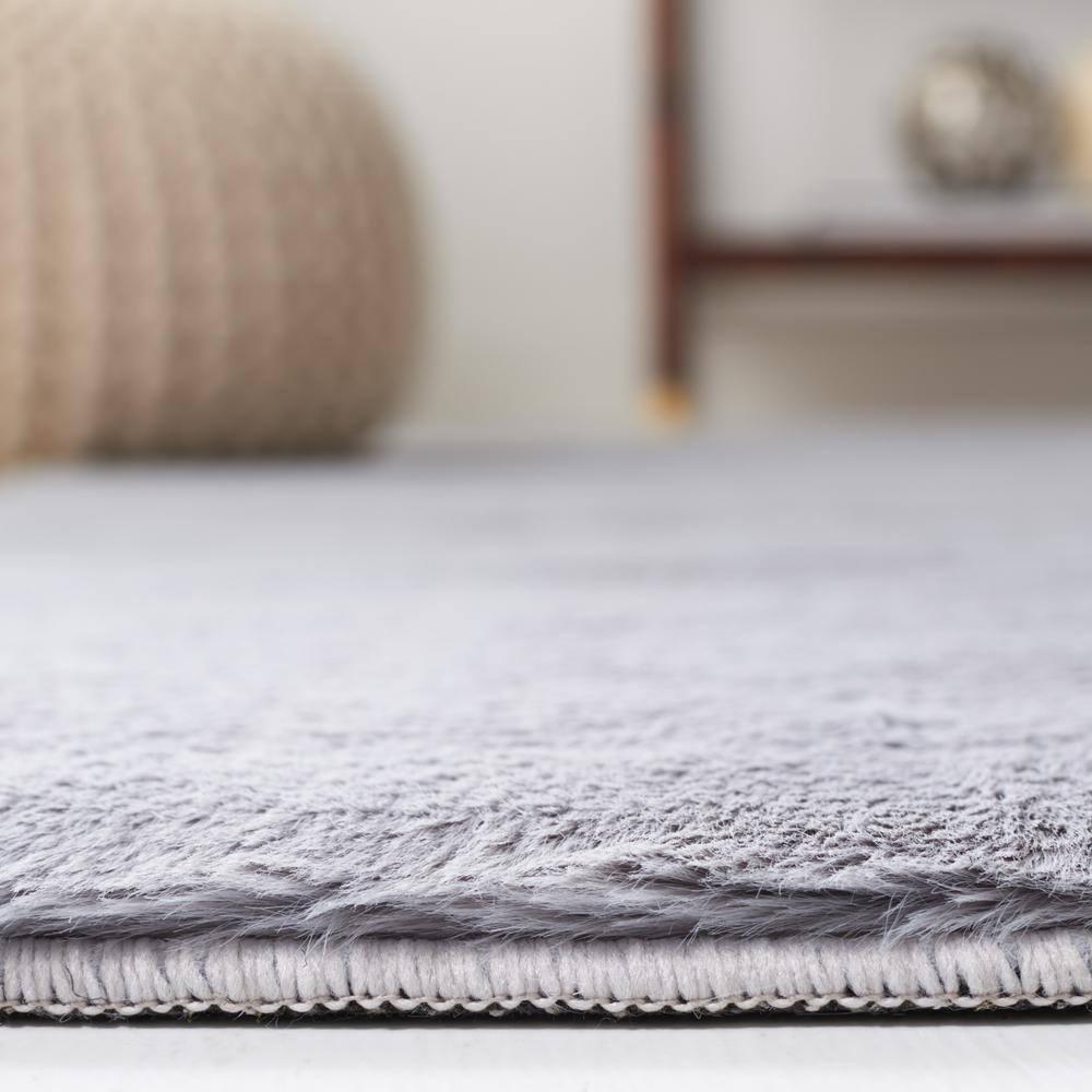 Faux Rabbit Fur FRF500 Power Loomed Machine Washable Indoor Area Rug - Light Grey - 6'x9' - Safavieh