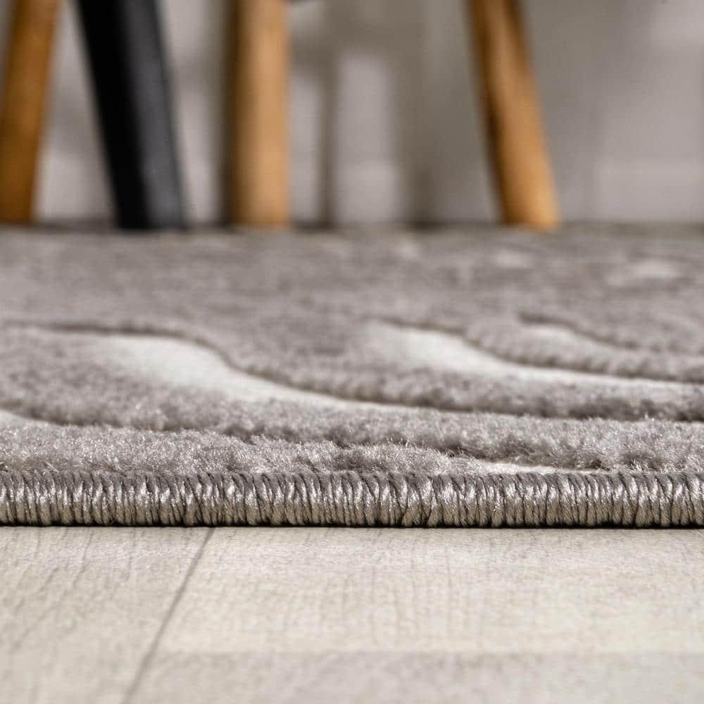 JONATHAN Y Maribo High-Low Abstract Groovy Striped Gray/Ivory 5 ft. x 8 ft. Indoor/Outdoor Area Rug
