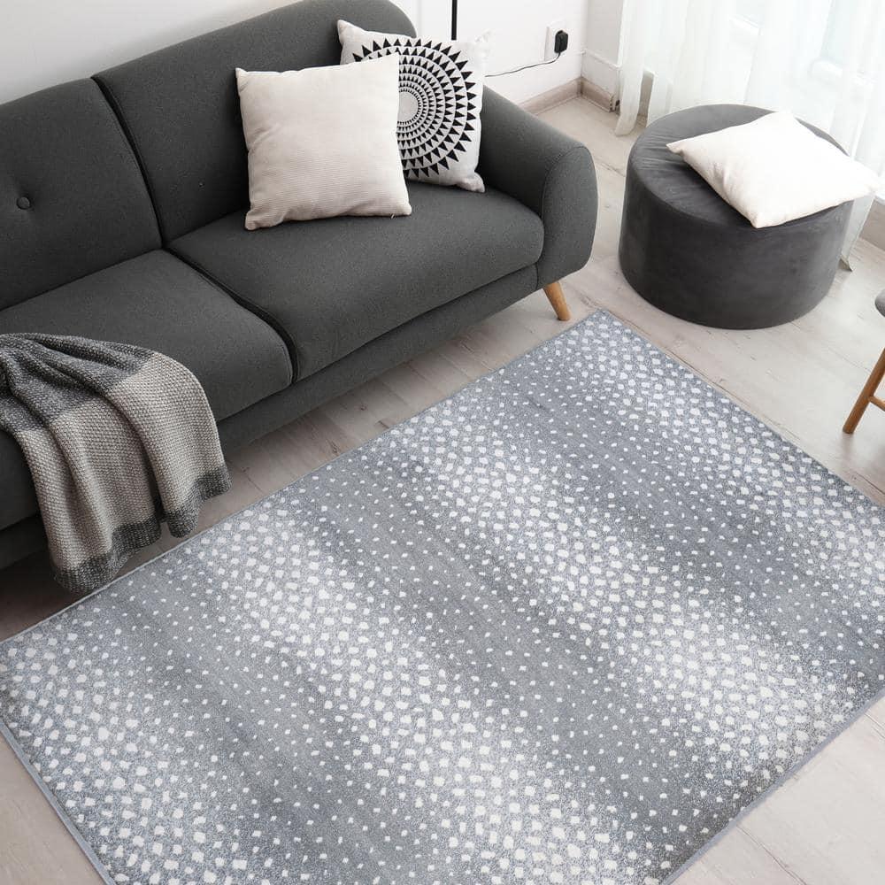 8'x 10' Antelope Modern Animal Area Rug, Gray/Cream - JONATHAN Y