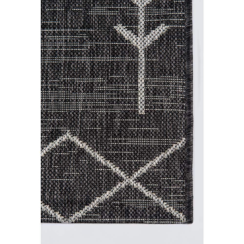 Novogratz Contemporary Rectangle Area Rug, Charcoal, 3'11" X 5'7"