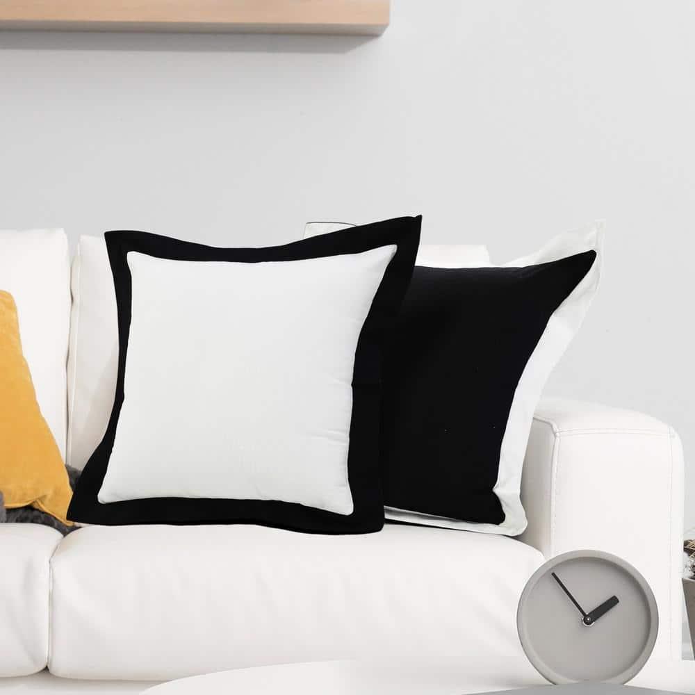 ZeaZu 20" X 20" Black And White 100% Cotton Geometric Zippered Pillow