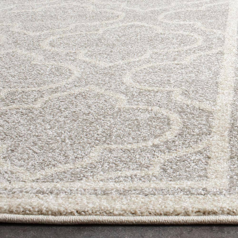Amherst AMT412 Power Loomed Runner Rug - Light Grey/Ivory - 2'3"x13' - Safavieh.